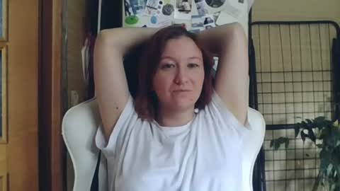 Snapshot of nika_fuchs chatting on 06/30/26, 01:01 Nika online show from 06/30/26, 01:01