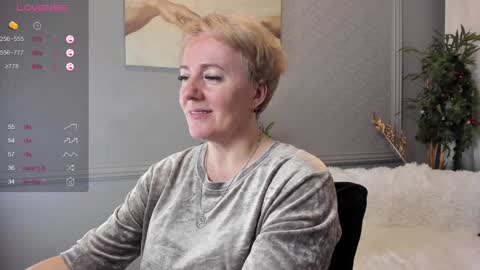 Nika online show from 12/24/24, 03:26