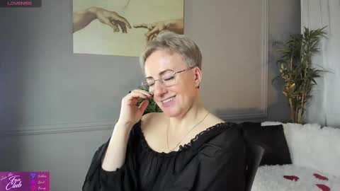 Nika online show from 02/14/25, 02:44