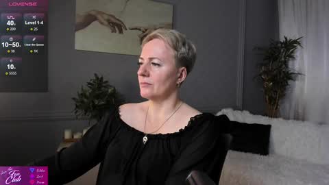 Nika online show from 03/03/25, 11:22