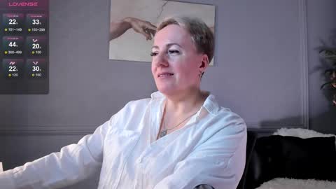 Nika online show from 03/04/25, 08:57