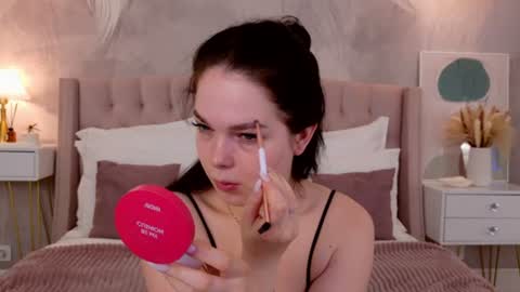 Snapshot of nikaflowers chatting on 07/18/26, 02:38 Nika online show from 07/18/26, 02:38