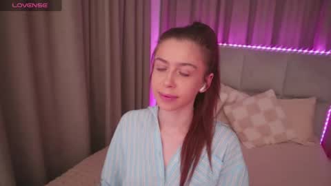 Snapshot of nikaletta chatting on 06/15/26, 12:46 Nika online show from 06/15/26, 12:46
