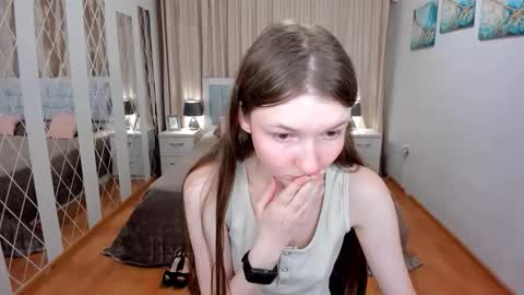 nikalure online show from 04/25/26, 10:18
