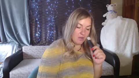 Nika online show from 09/18/25, 04:58