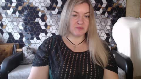 Nika online show from 02/09/26, 05:11