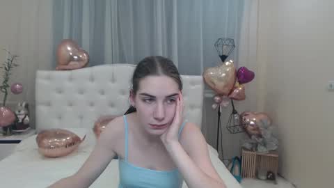 nikastarkk online show from 02/15/25, 07:17