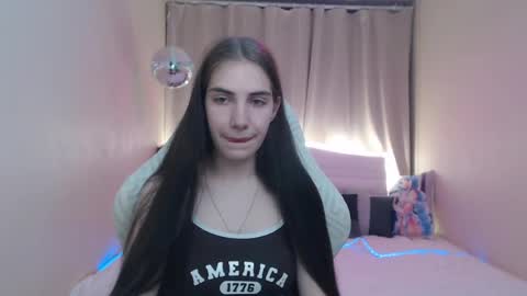 nikastarkk online show from 05/25/26, 06:36