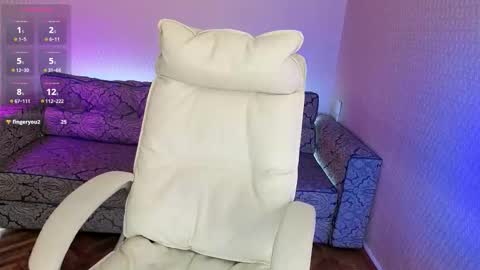 Snapshot of nikastill_ chatting on 09/26/25, 06:28 NikaStill online show from 09/26/25, 06:28