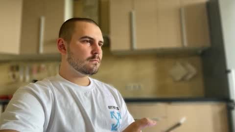 Snapshot of nikbusiness chatting on 09/12/25, 10:59 Nick online show from 09/12/25, 10:59