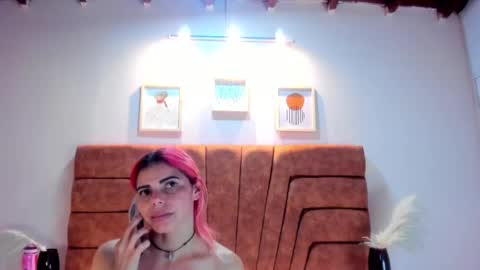 Snapshot of niki_santana chatting on 02/10/25, 04:30 niki online show from 02/10/25, 04:30