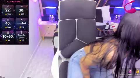 Niki online show from 02/09/25, 01:35