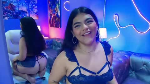 NIKI online show from 04/24/26, 01:13