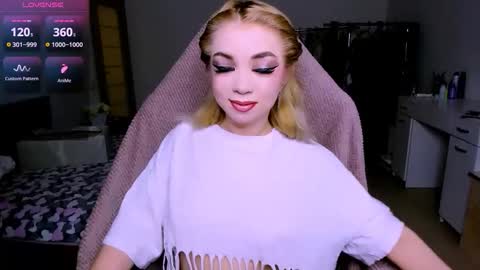 nikigoddesss online show from 05/04/26, 04:08