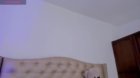 Niikii online show from 01/31/25, 08:54