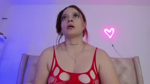 Niikii online show from 02/15/25, 04:36