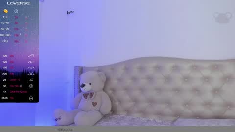 Niikii online show from 03/02/25, 11:20