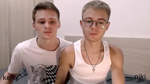 Snapshot of nikikerry_cum_ chatting on 10/18/25, 01:56 nikikerry_cum_ online show from 10/18/25, 01:56