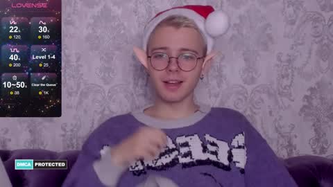 Snapshot of nikistorming chatting on 12/30/24, 11:04 Niki online show from 12/30/24, 11:04