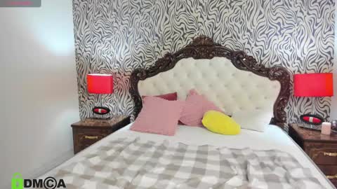 Snapshot of nikistorming chatting on 02/21/25, 11:01 Niki online show from 02/21/25, 11:01