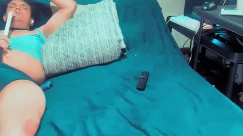 nikkelsofia online show from 02/06/26, 07:12