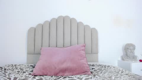 NIkki Angel online show from 01/31/25, 11:03