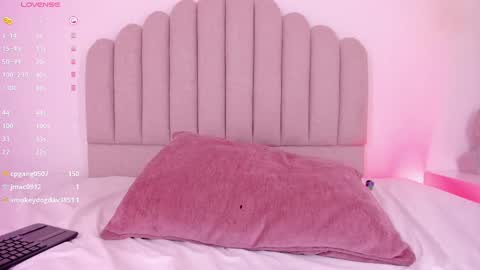 NIkki Angel online show from 02/26/25, 10:53