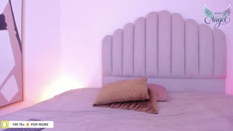 NIkki Angel online show from 09/29/25, 07:30