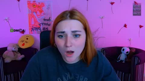 nikki_kiss_ online show from 05/18/26, 08:31