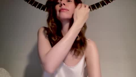 Nikki online show from 02/01/25, 01:20