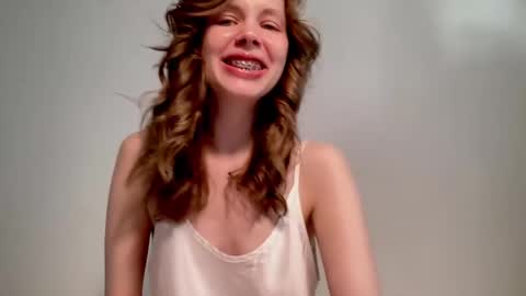 Nikki online show from 02/16/25, 10:10