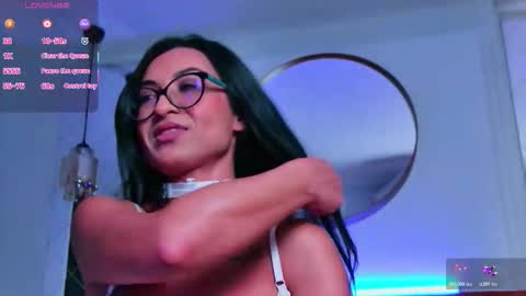 Snapshot of nikki_starx chatting on 11/10/25, 04:22 Nikki online show from 11/10/25, 04:22