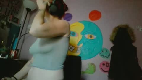Nikkie online show from 05/03/26, 10:27