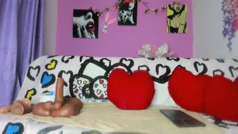 Snapshot of nikkifox111 chatting on 04/09/26, 11:59 NikkiFox online show from 04/09/26, 11:59
