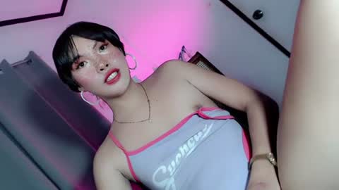 Snapshot of nikkita_hudson chatting on 07/04/26, 04:13 nikkita_hudson online show from 07/04/26, 04:13