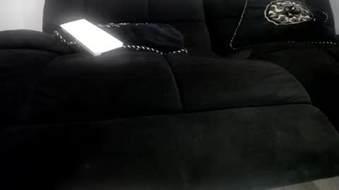 Snapshot of nikkkibabyyyy chatting on 11/12/25, 05:13 Niquita Sparkles online show from 11/12/25, 05:13