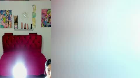 Snapshot of nikky__rosse chatting on 06/10/26, 10:58 nikky__rosse online show from 06/10/26, 10:58