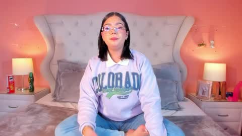 Y E S I online show from 04/02/26, 07:00