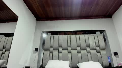     online show from 11/16/25, 11:38