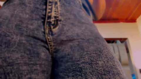     online show from 11/23/25, 11:43