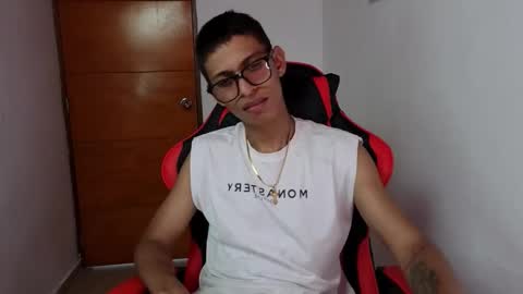 Snapshot of niklaus_wolf chatting on 02/21/26, 06:42 niklaus_wolf online show from 02/21/26, 06:42