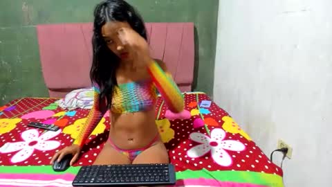 Snapshot of nikol_couple chatting on 06/05/26, 04:08 nikol_couple online show from 06/05/26, 04:08