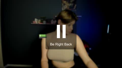 Snapshot of nikol_kitt chatting on 01/28/25, 08:04 Little Niko Help me reach my goals online show from 01/28/25, 08:04