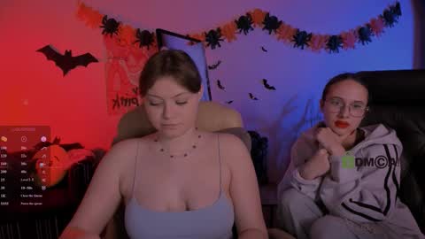 Snapshot of nikol_kitt chatting on 11/03/25, 07:48 Little Niko Help me reach my goals online show from 11/03/25, 07:48