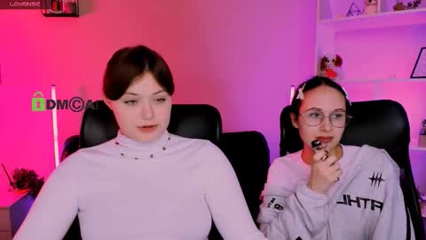 Little Niko  Help me reach my goals online show from 12/15/25, 08:02