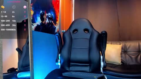 Snapshot of nikolahank1 chatting on 01/10/25, 05:58 Nikola Hank online show from 01/10/25, 05:58