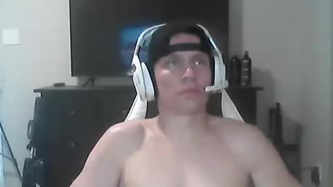 nikolai_russian_daddy online show from 07/16/26, 07:20