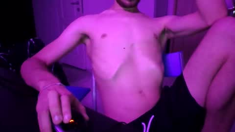 Snapshot of nikolasnik50 chatting on 11/03/25, 12:24 Nikolas50 online show from 11/03/25, 12:24