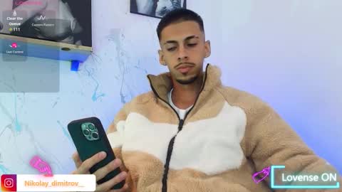    online show from 11/22/25, 06:56