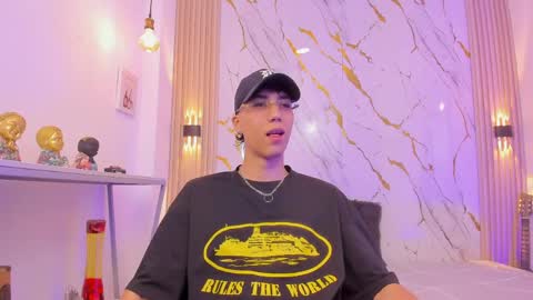    online show from 04/09/26, 04:01